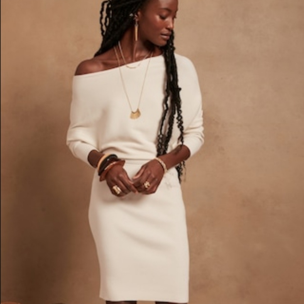 NWT Banana Republic Off-the-Shoulder Sweater Dress Cream Sz S